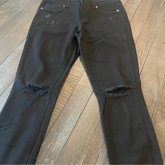 EUC Maurice’s jeggings with distressing - Picture 3 of 9